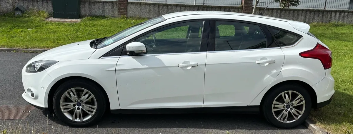 Ford Focus 1.6L - Image 2