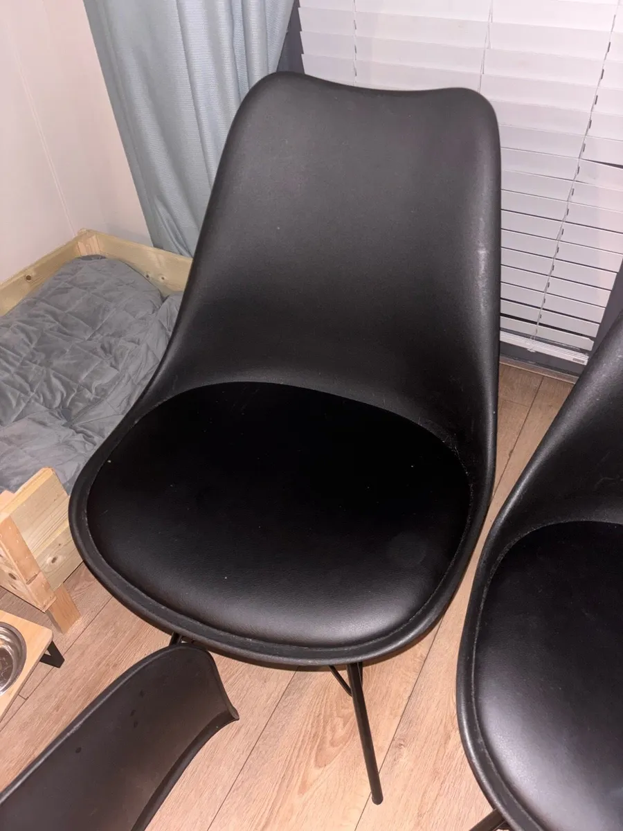 Kitchen chairs - Image 1