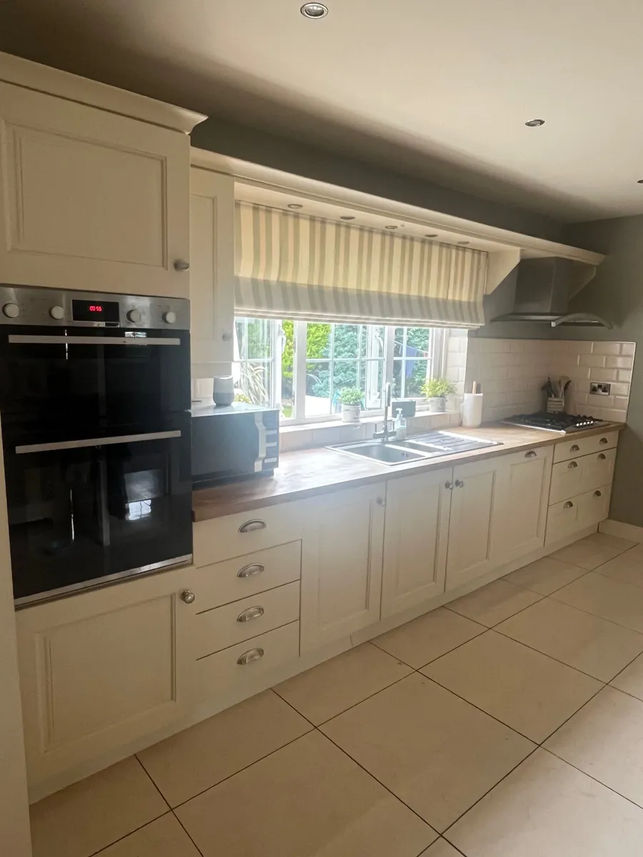 Kitchen - Image 1