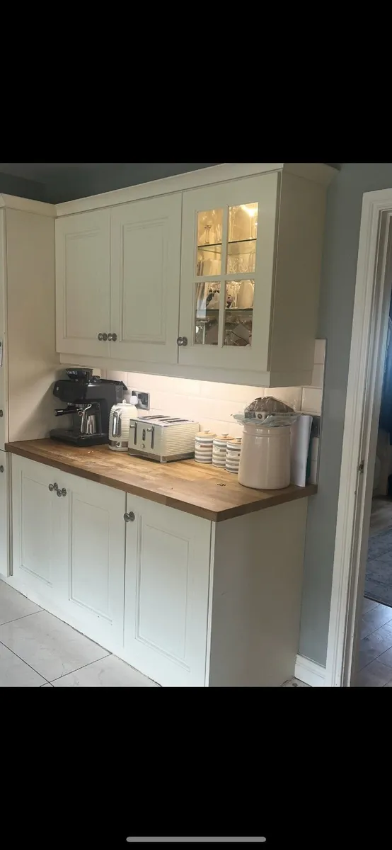Kitchen - Image 4