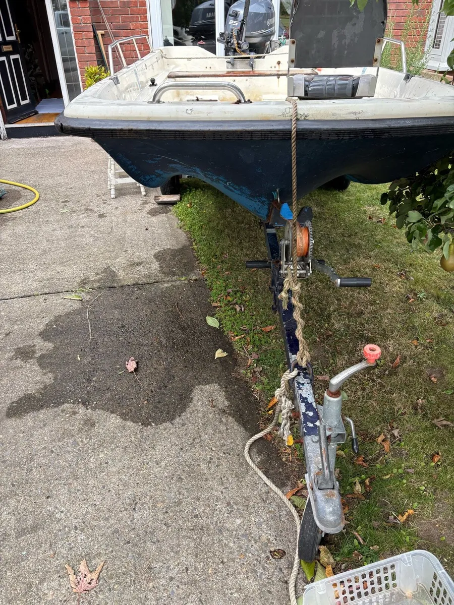 13 foot dory - Image 3