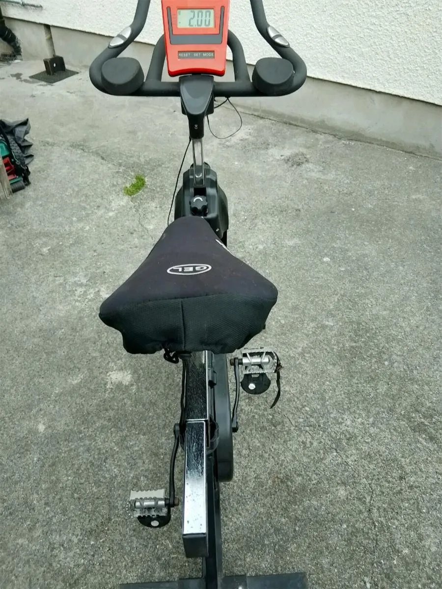 Exercise bike - Image 3