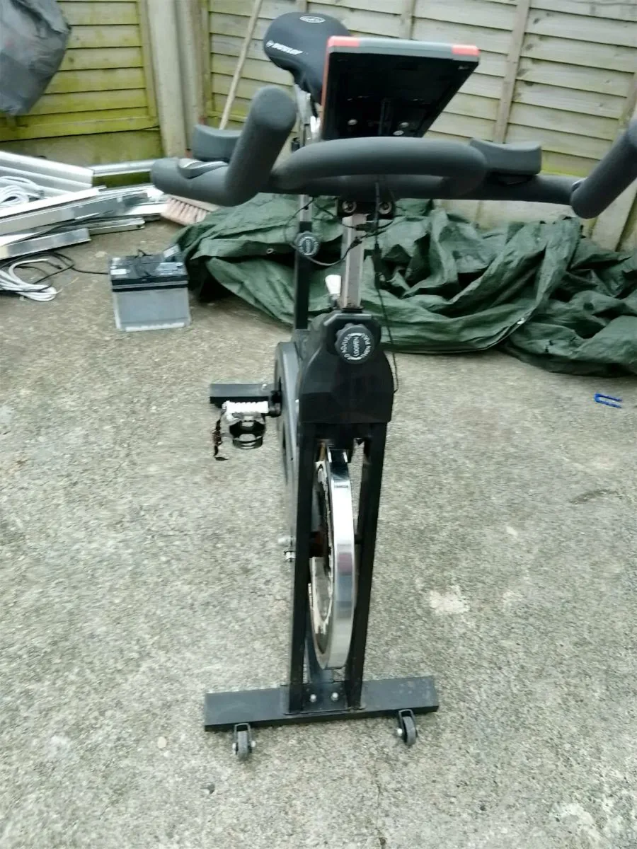 Exercise bike - Image 4
