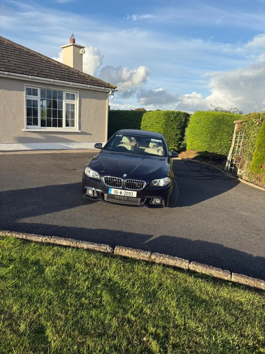 BMW 5-Series 2015 - Image 1