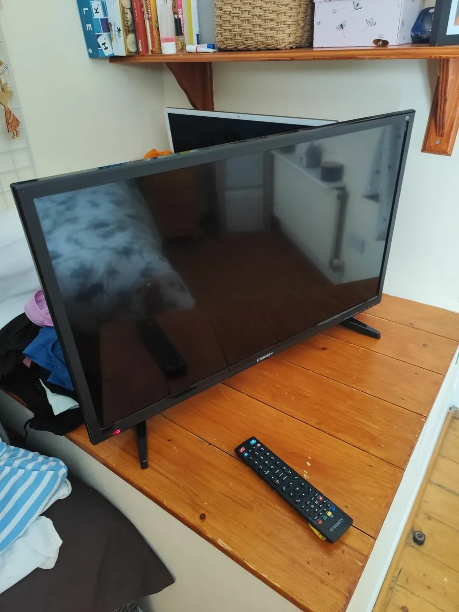 32" Eternity 1080p LCD TV 60hz - Image 1
