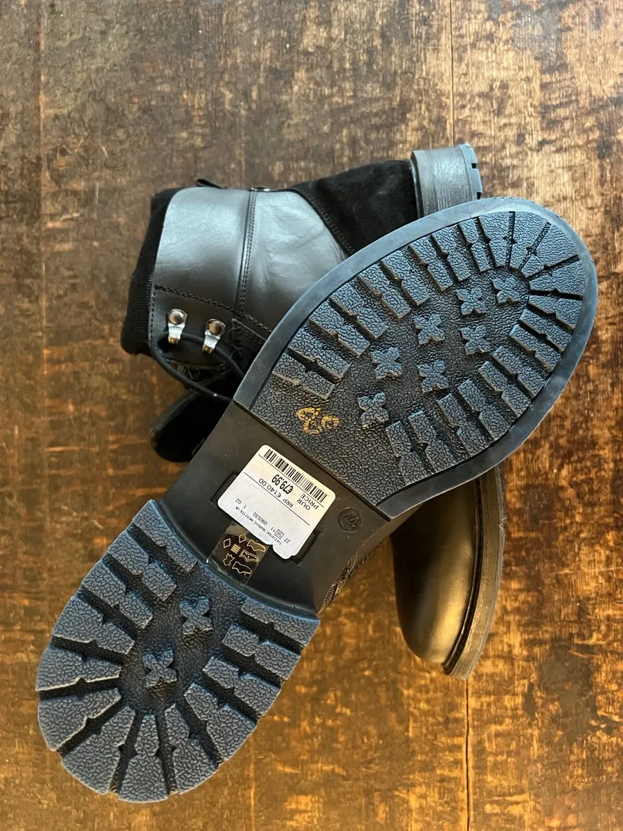 Leather boots by Colchester - Image 2