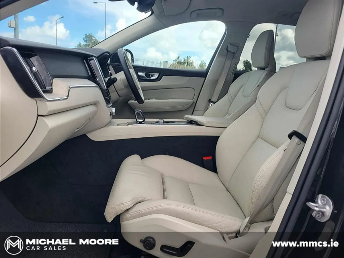 Volvo XC60 B4 2.0d Mhev 197Bhp AT8 Plus Bright Au - Image 4