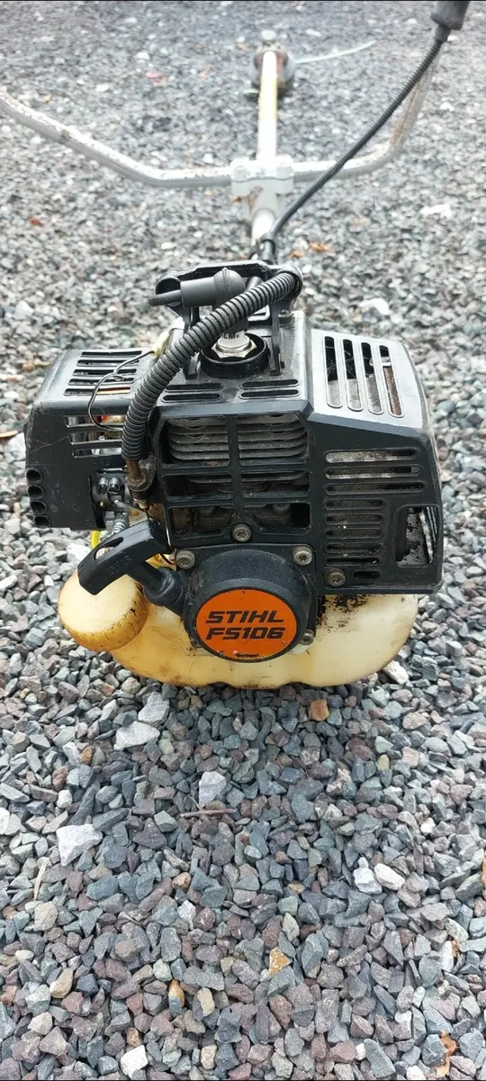 Stihl FS 106 Strimmer. Parts or Repair. - Image 1