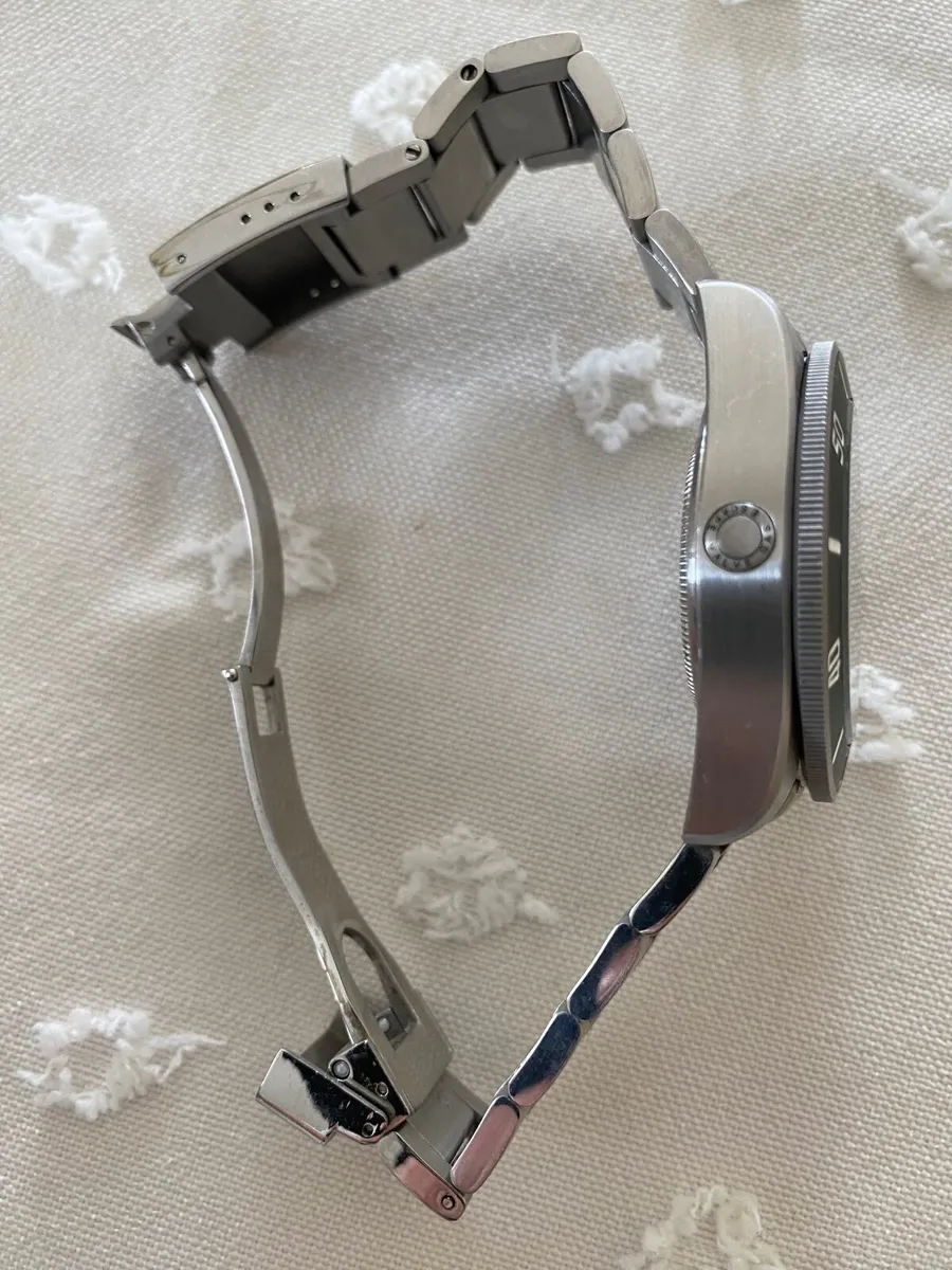 Watch - Image 3