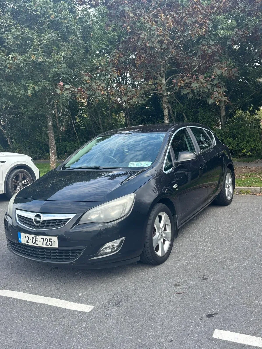 Opel Astra SRI - Low Mileage - Image 3