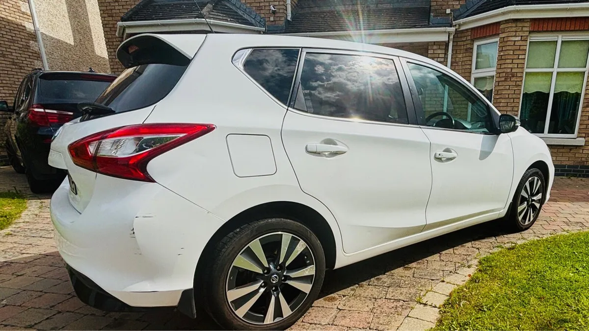 Nissan Pulsar 1.2 L - Image 3