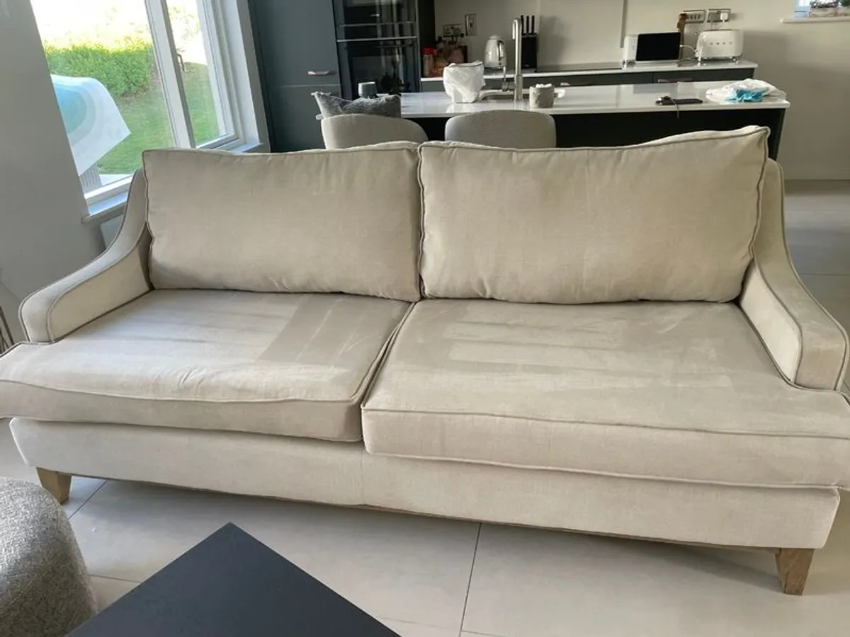 Couch designer 3 Seater - Image 4