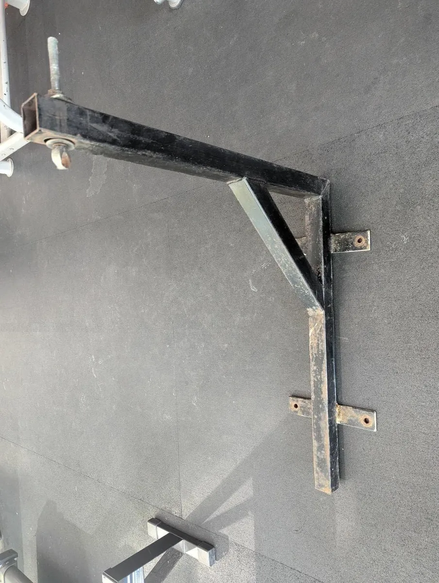 Wall-Mount Punch Bag Bracket - Image 1