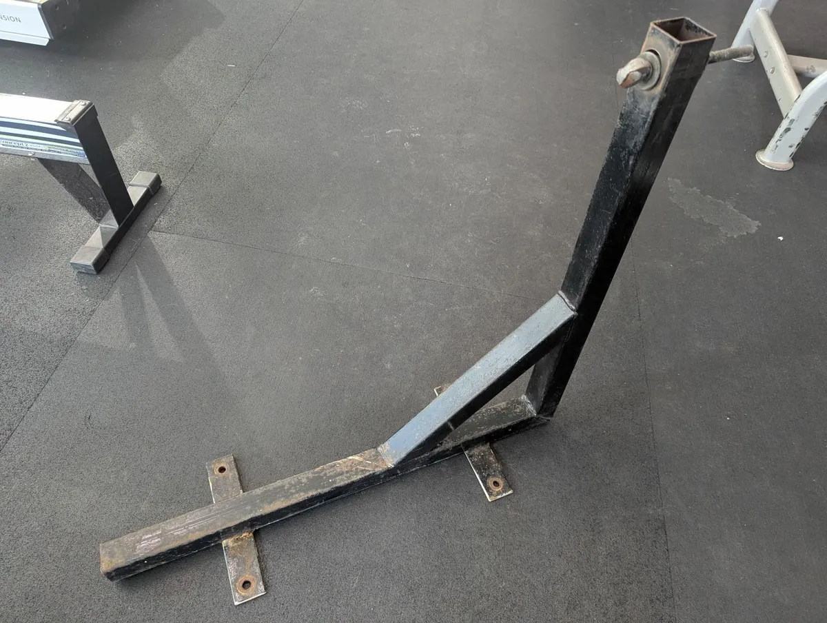 Wall-Mount Punch Bag Bracket - Image 2
