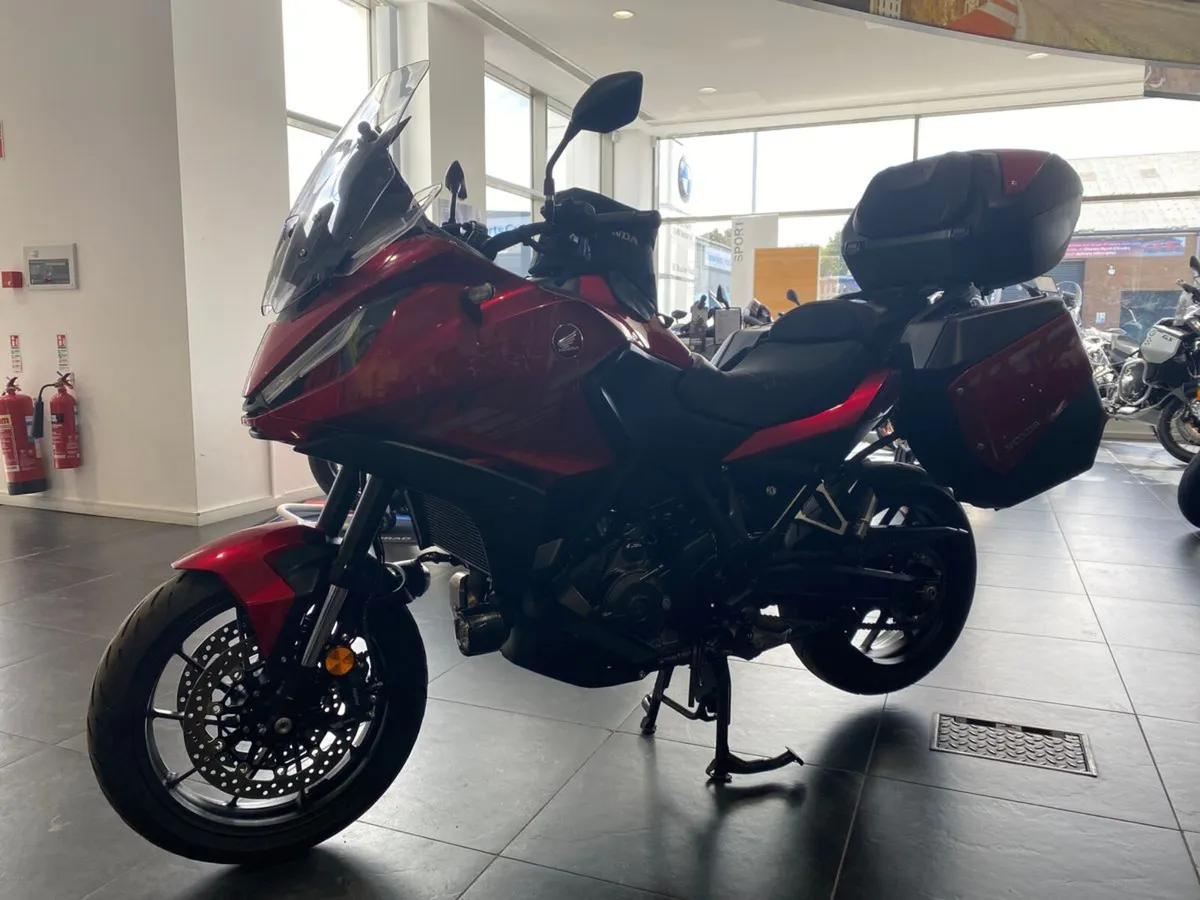 2024 Honda NT1100 DCT with Voyager Pack - NI Reg! - Image 4