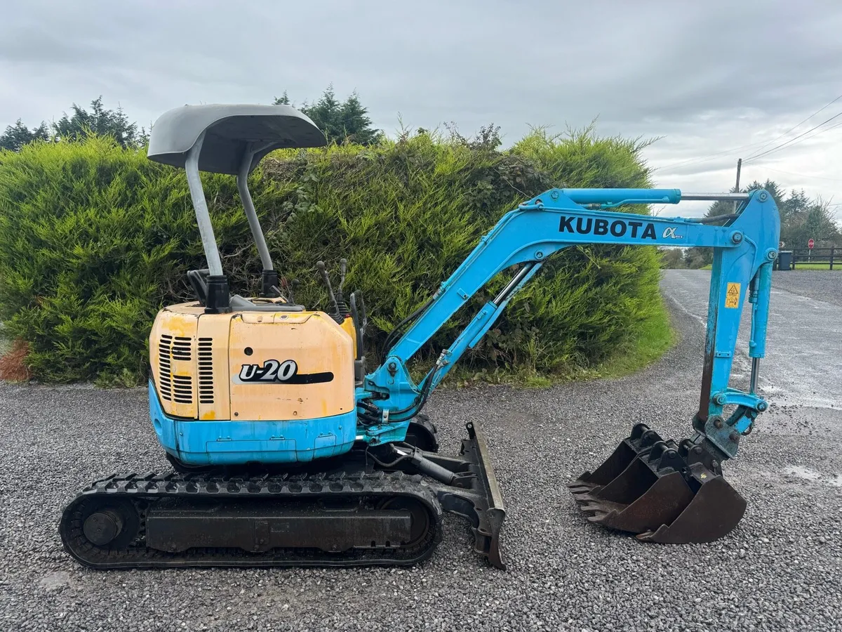 Kubota u-20 mini digger - Image 3