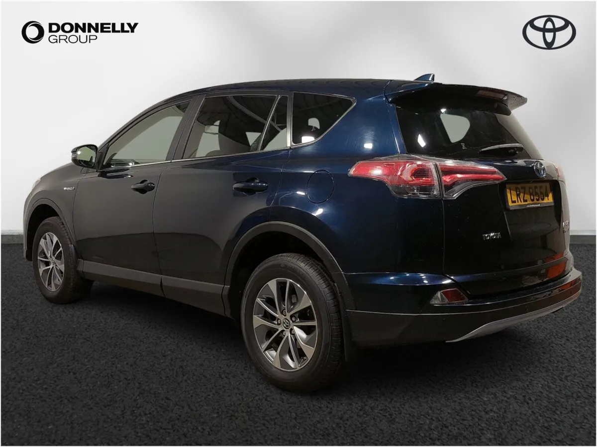 Toyota RAV4 Estate Business Edition Plus - Image 2