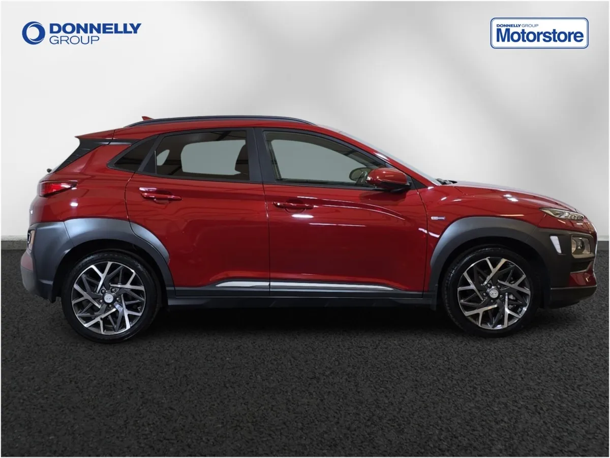 Hyundai Kona Hatchback Premium SE - Image 3