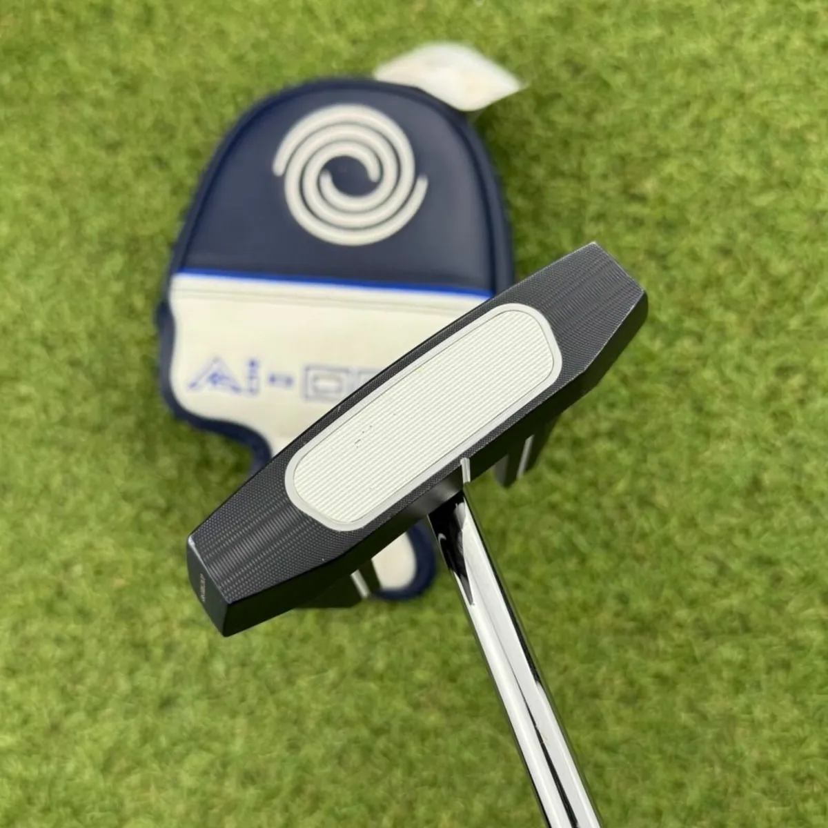 ODYSSEY AI-ONE SQUARE 2 SQUARE #7 PUTTER / 35″ - Image 3