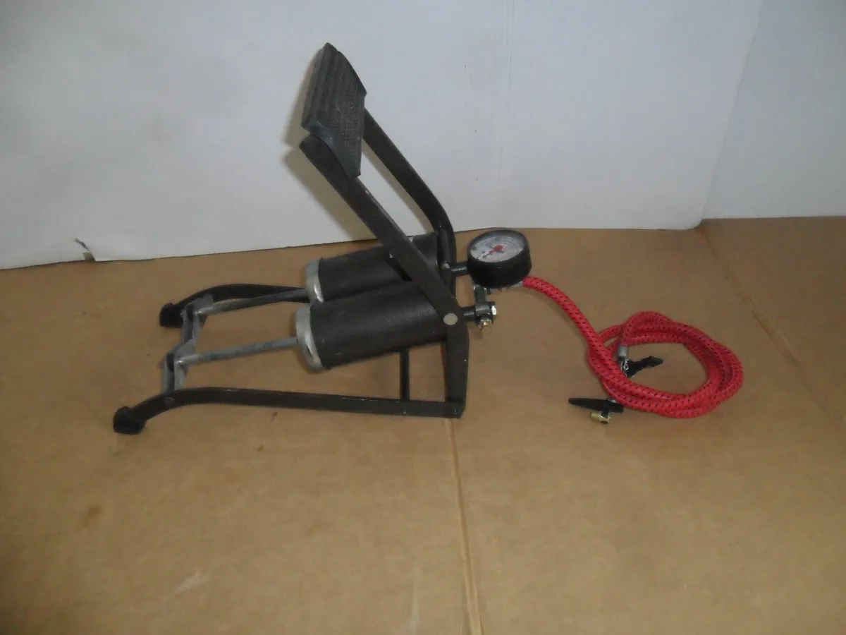 Foot Pomp - Image 1