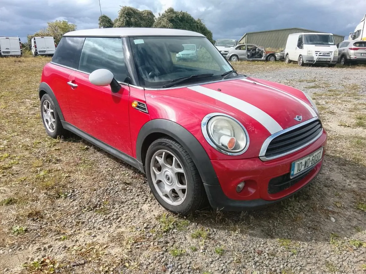 Mini Cooper - Image 2