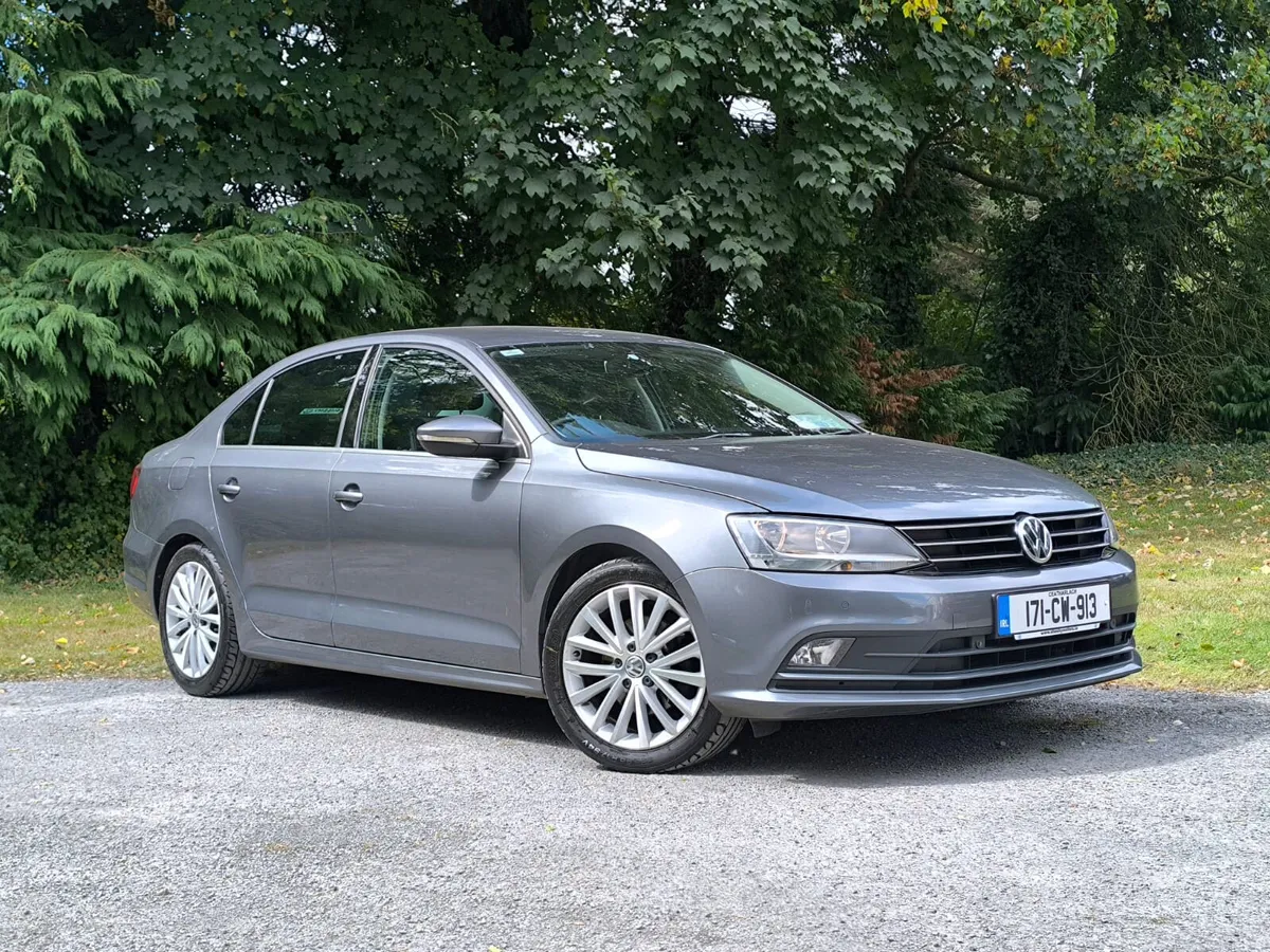 Volkswagen Jetta 2017 HIGHLINE 2.0 TDI HIGH SPEC - Image 4