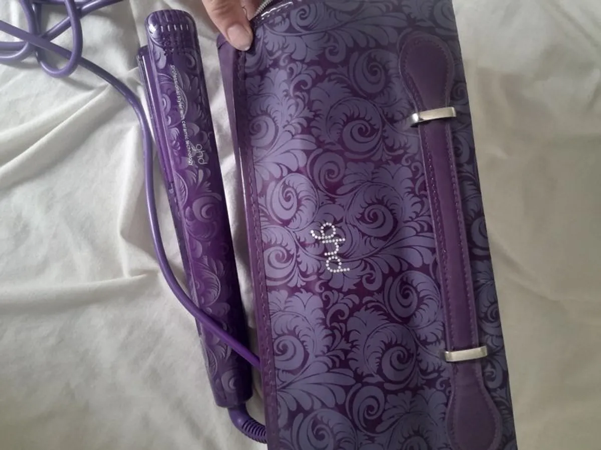 Hair straightner - Image 1
