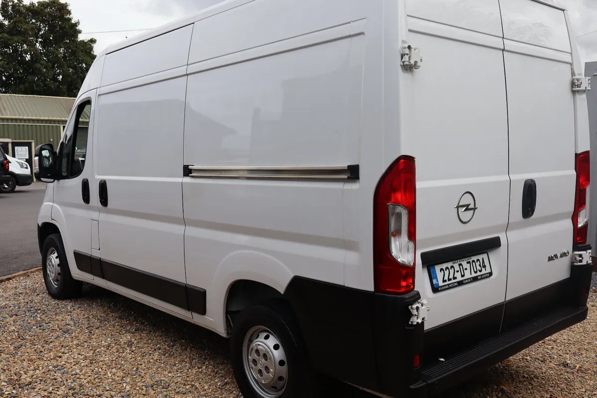 OPEL MOVANO 2022 MWB HI ROOF - Image 4