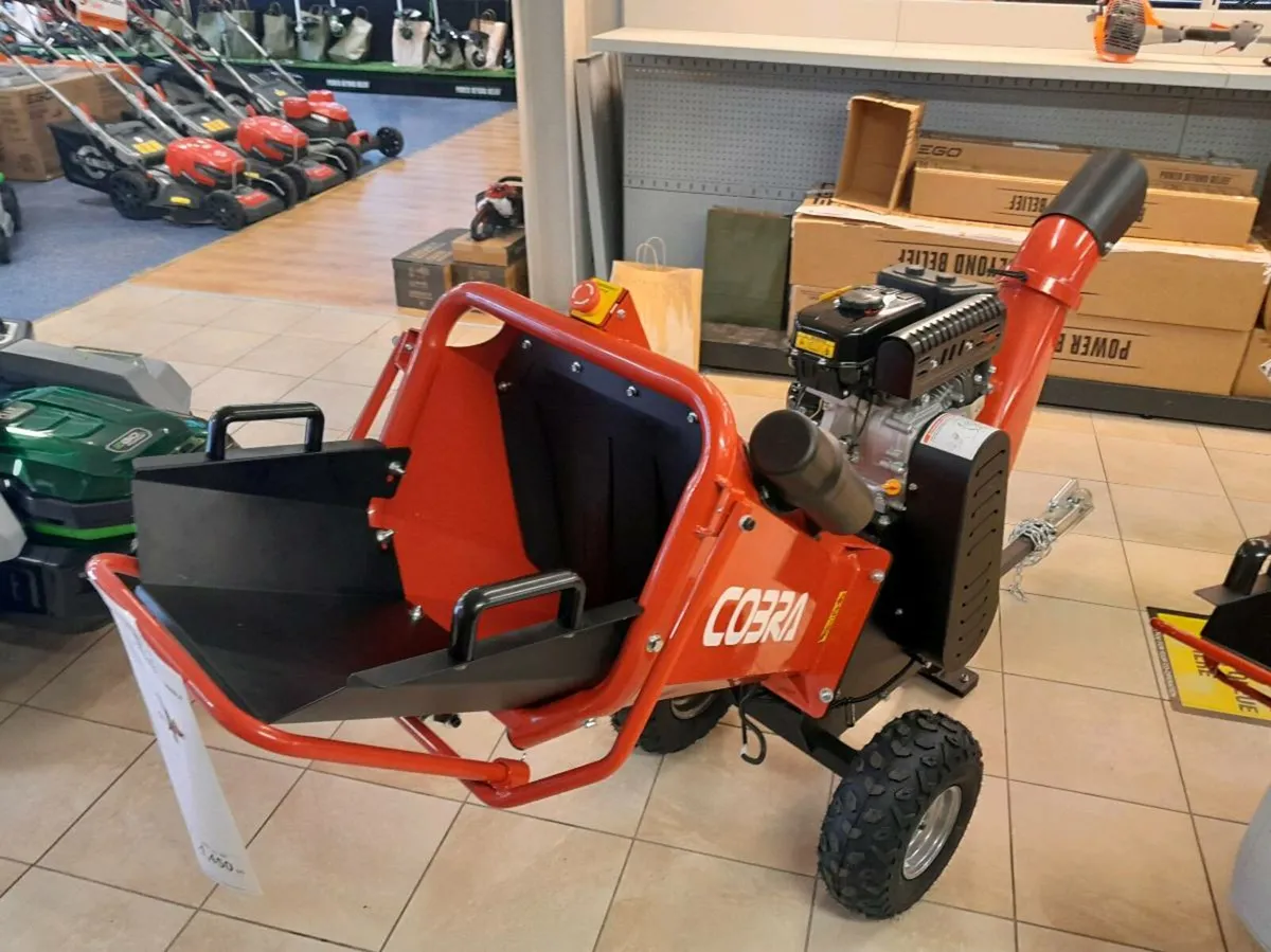 Cobra Woodchipper Chip700L - Image 4