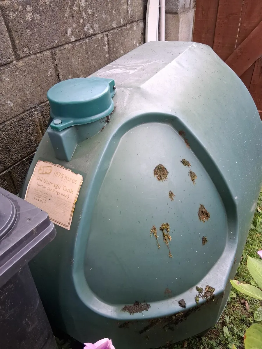 Old oil tank - Image 2