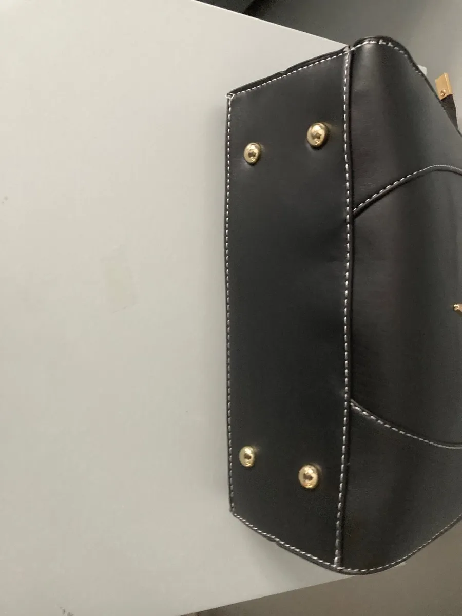 Ladies Stylish Handbags - Image 4