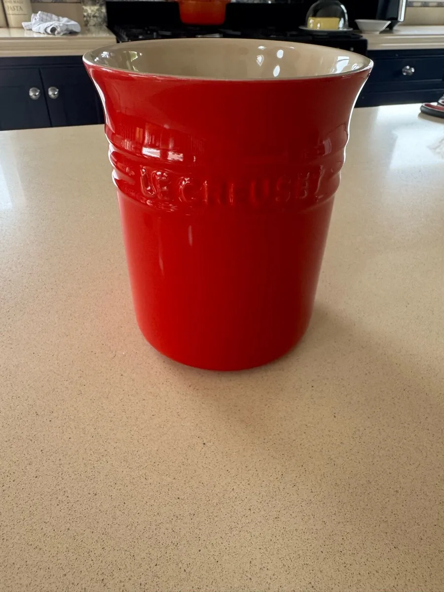 Le Creuset utensil holder - Image 1