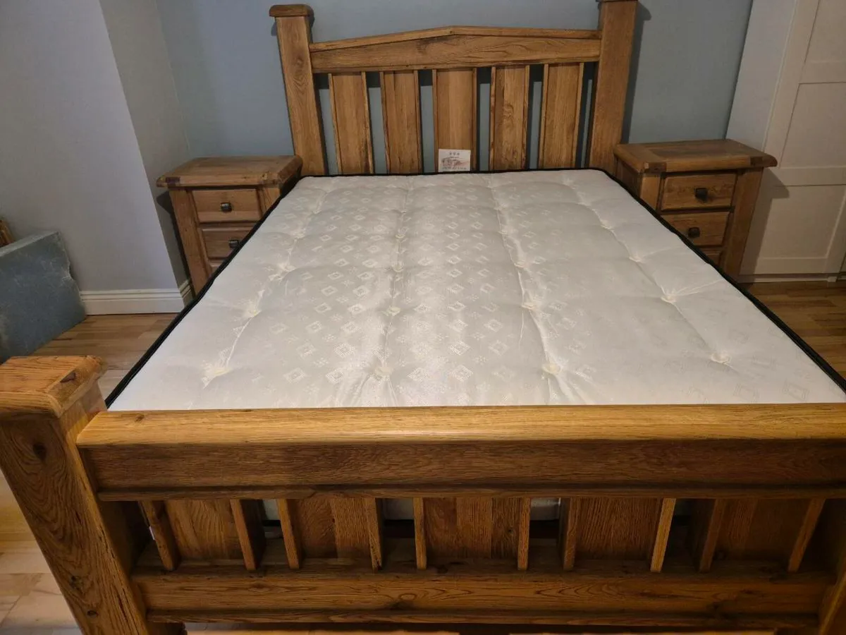 Bed Bedroom set Side table chest of drawers - Image 2