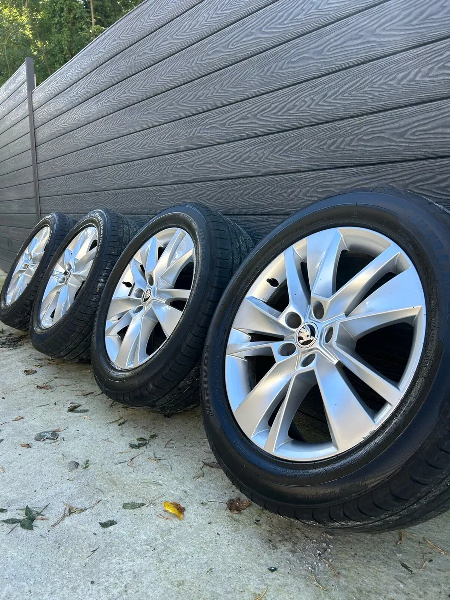 18” GENUINE SKODA KODIAQ ALLOY WHEELS & TYRES - Image 1