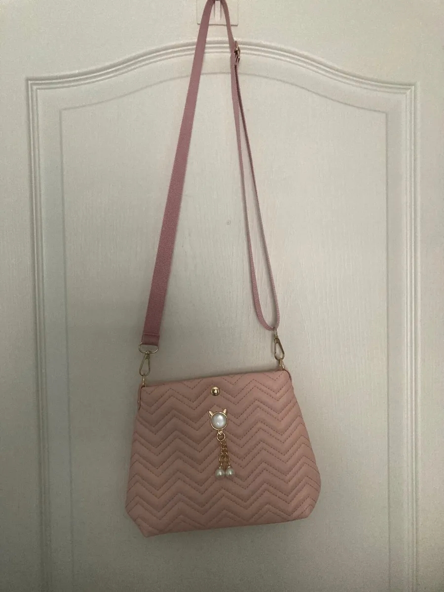 Ladies / Girls Crossbody Bags - Image 1