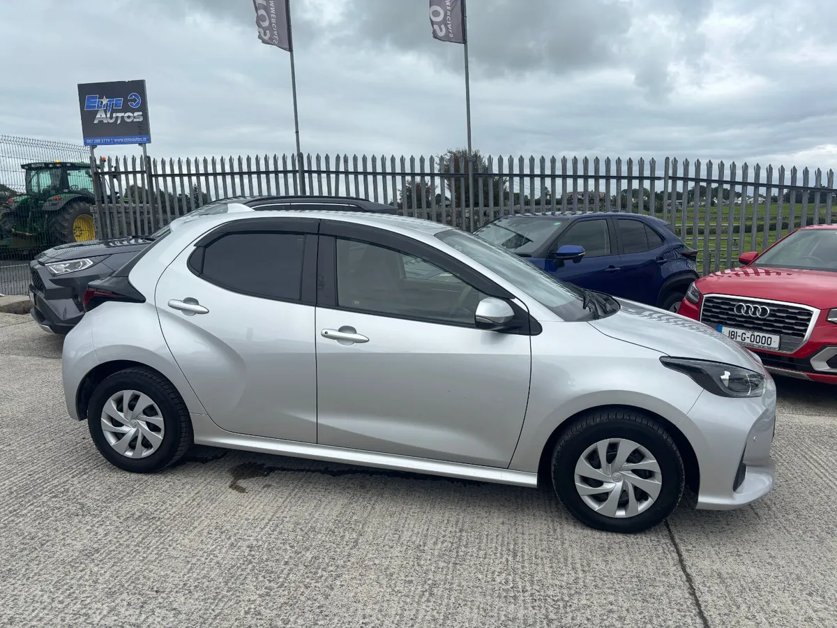 Toyota Yaris Self Charging Hybrid 2020 - Image 2