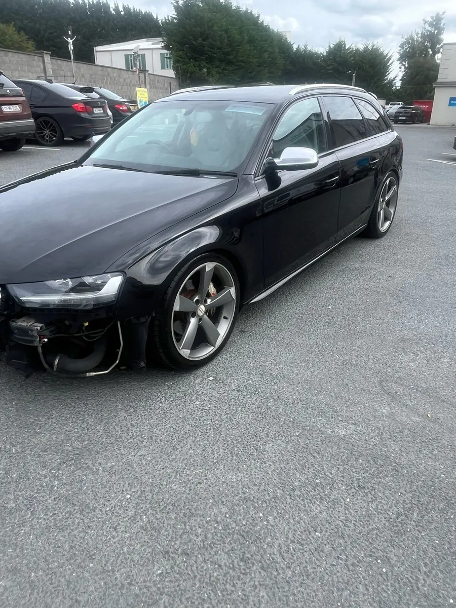 131 Audi A4 Technik 2.0 TDI 136BHP - Image 1