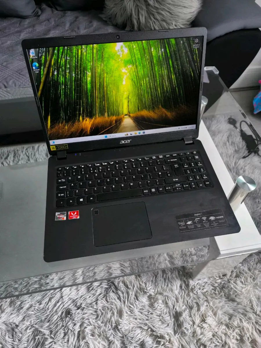 laptop - Image 1