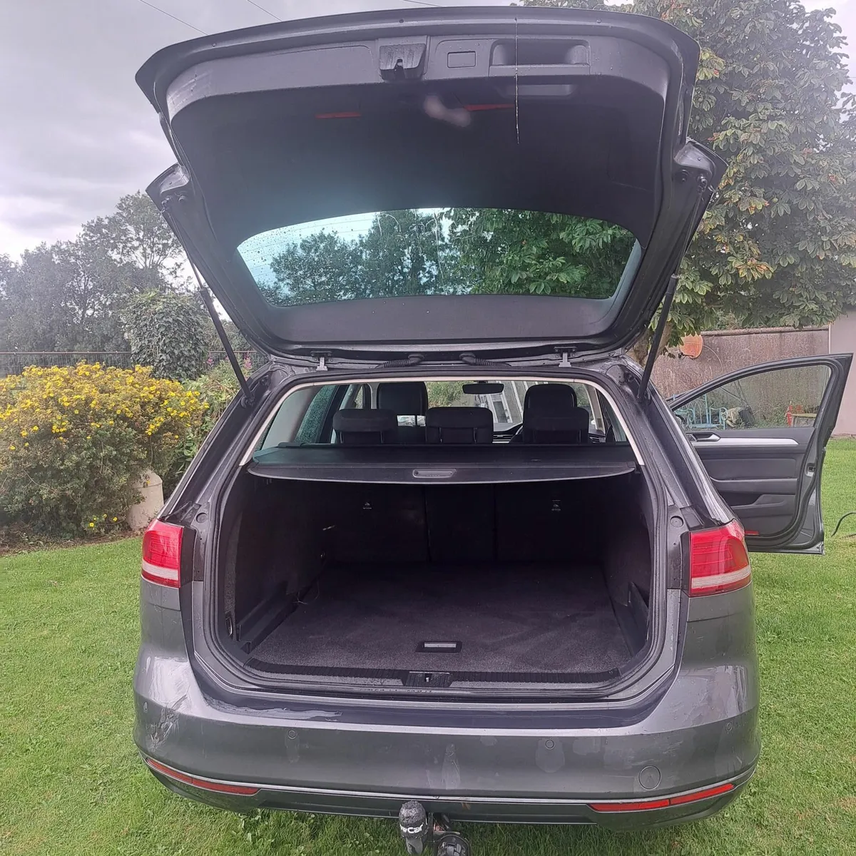 Volkswagen Passat 2016 - Image 3