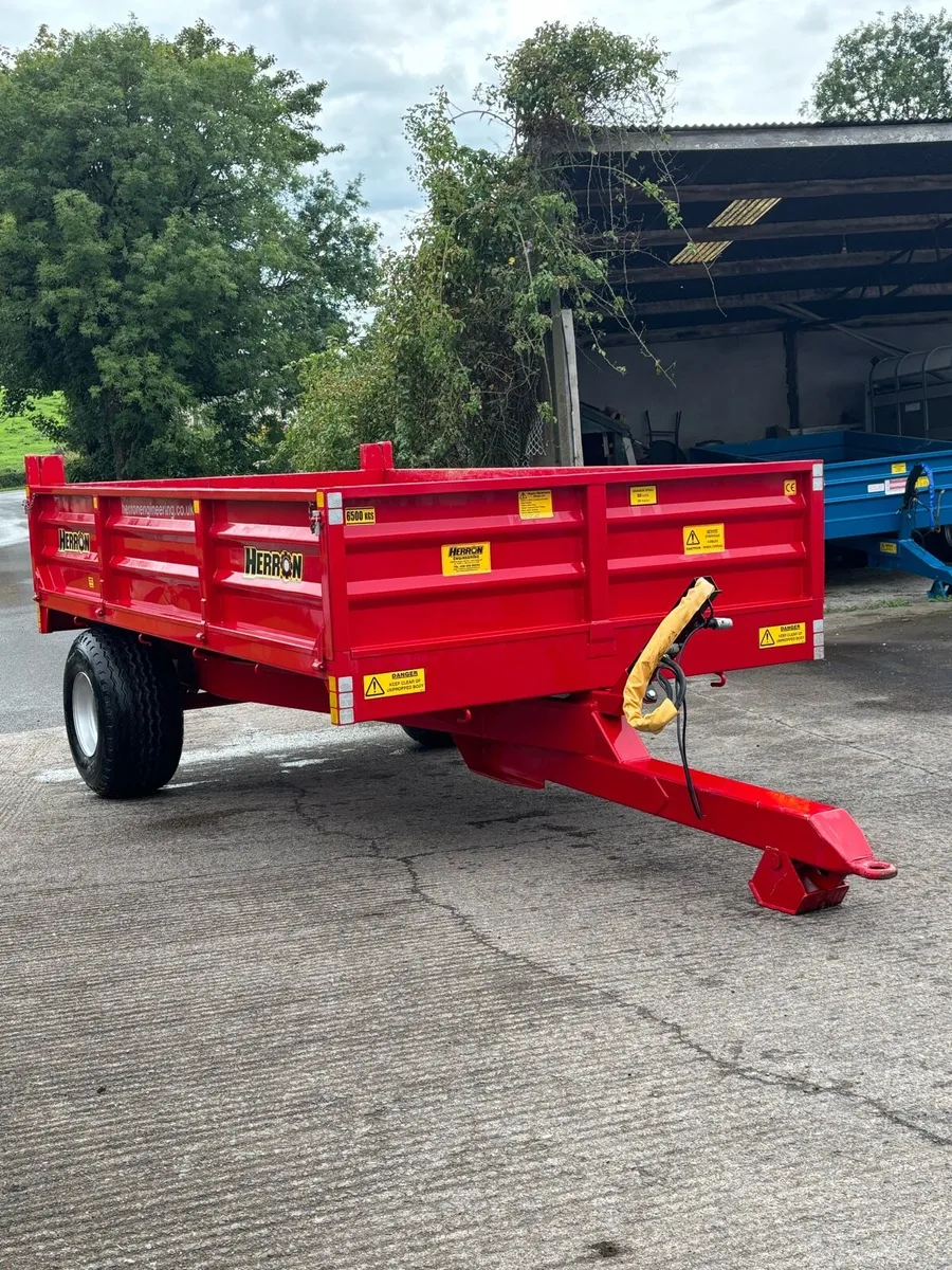 Herron 6.5 tonne 12x7 tipping trailer - Image 2