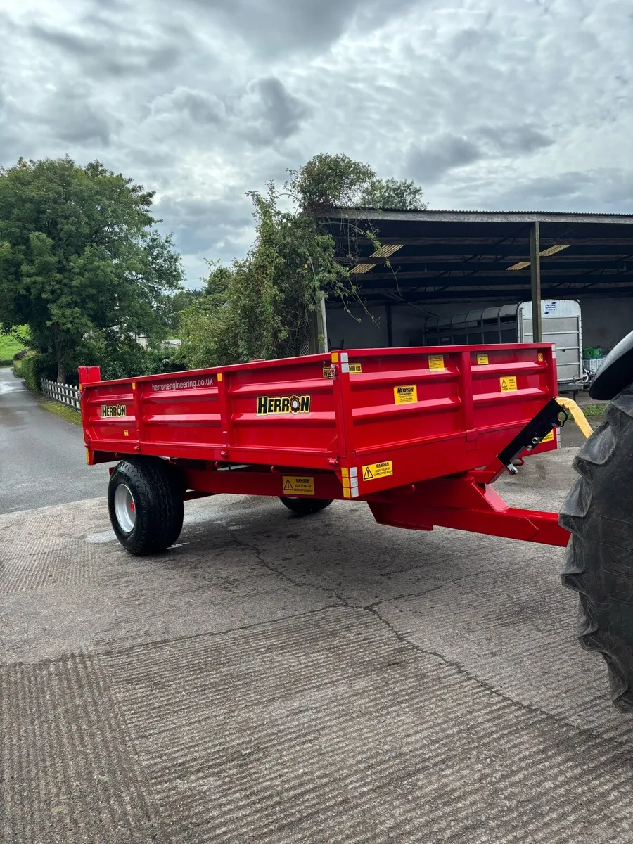 Herron 6.5 tonne 12x7 tipping trailer - Image 4