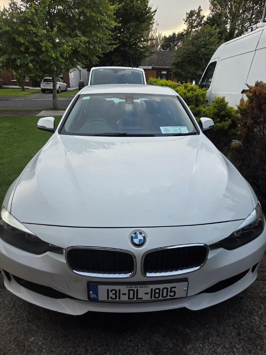BMW 3-Series 2013 - Image 2