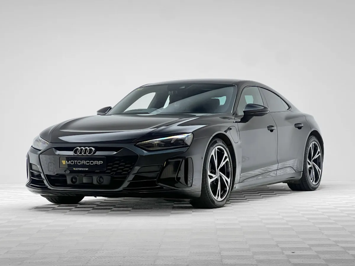 Audi e-tron GT GT QUATTRO - Image 3
