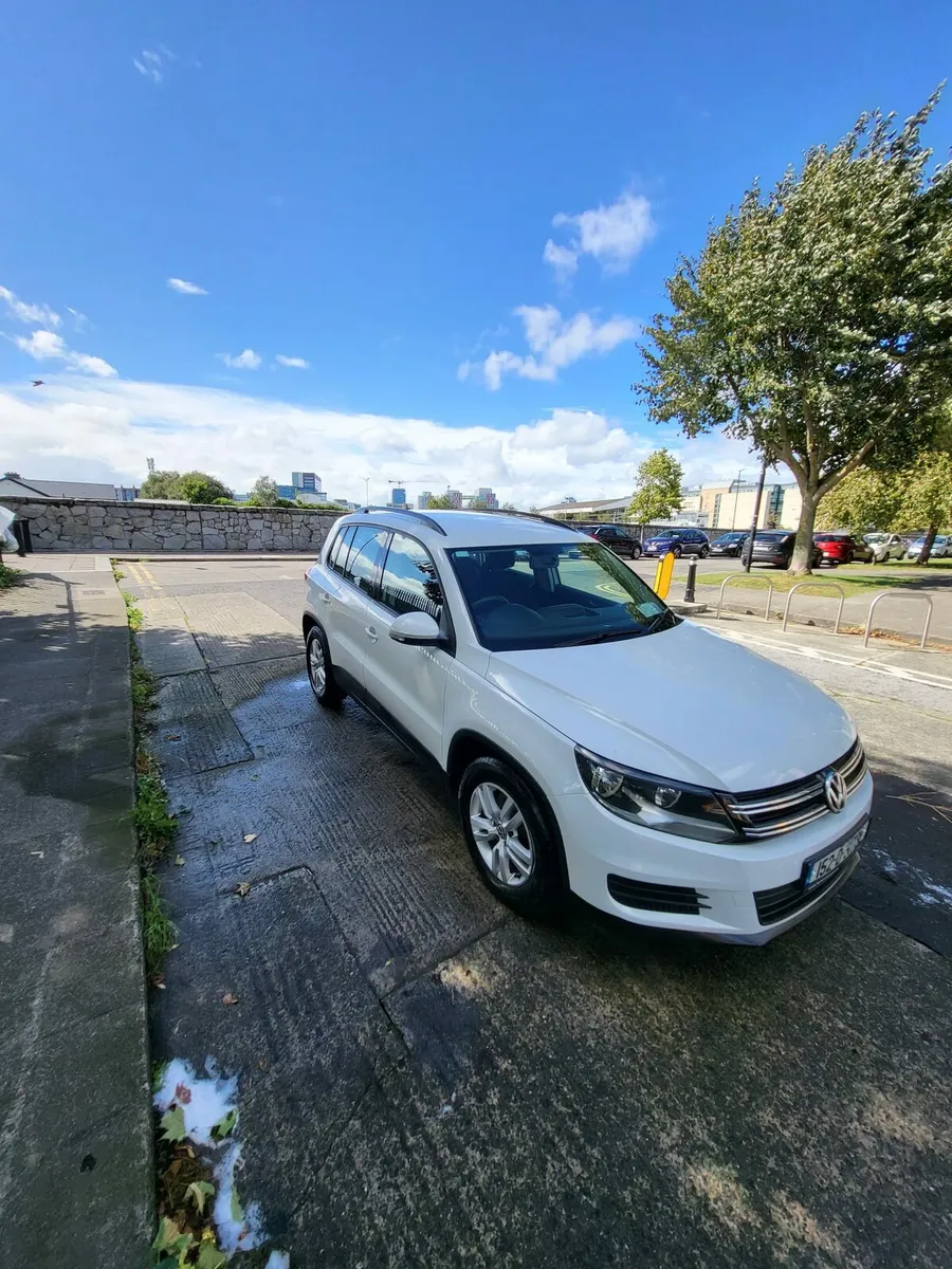 Volkswagen Tiguan  Bluemotion 2.0 Tdi - Image 4