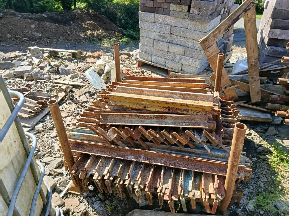 Scaffolding - Image 1