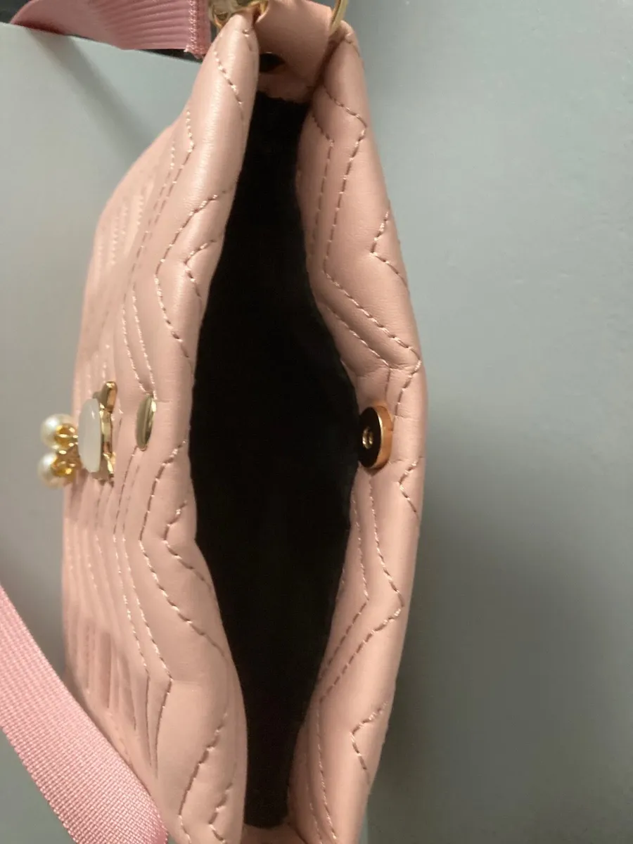 Ladies / Girls Crossbody Bags - Image 3