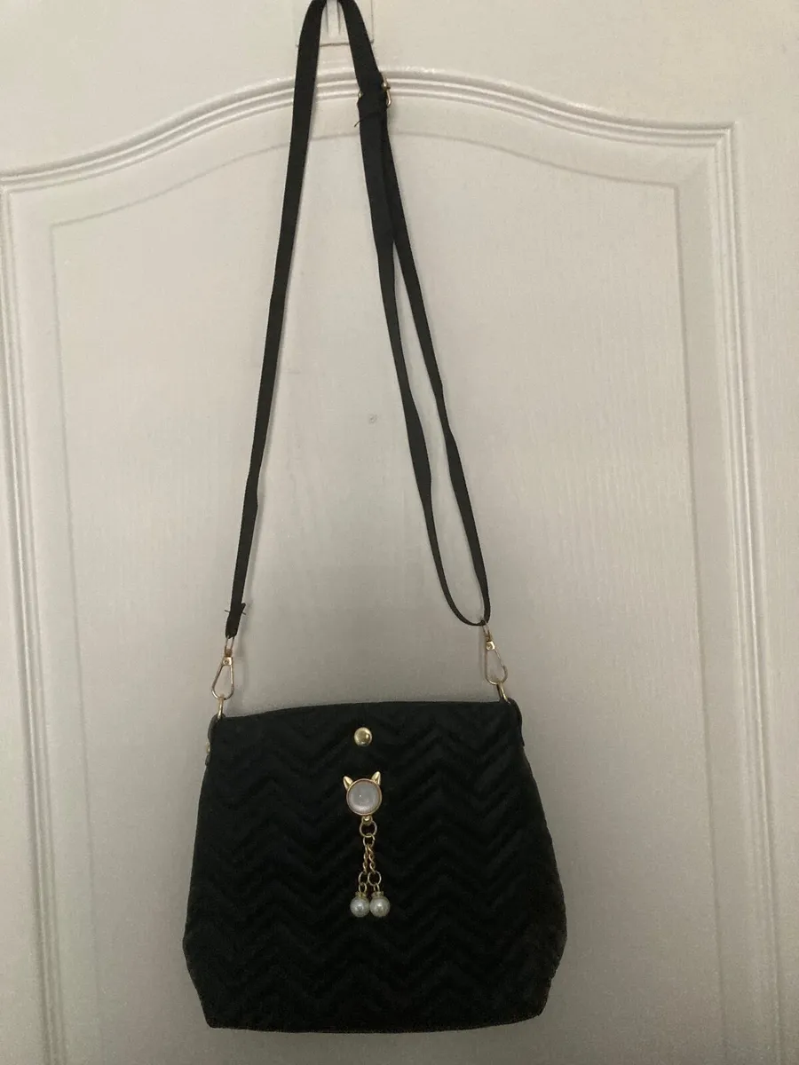 Ladies / Girls Crossbody Bags - Image 4