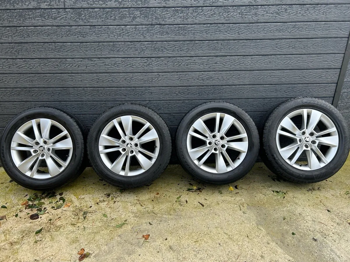 18” GENUINE SKODA KODIAQ ALLOY WHEELS & TYRES - Image 2