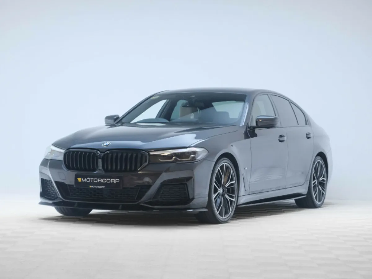 BMW 5-Series 520D M SPORT - Image 3
