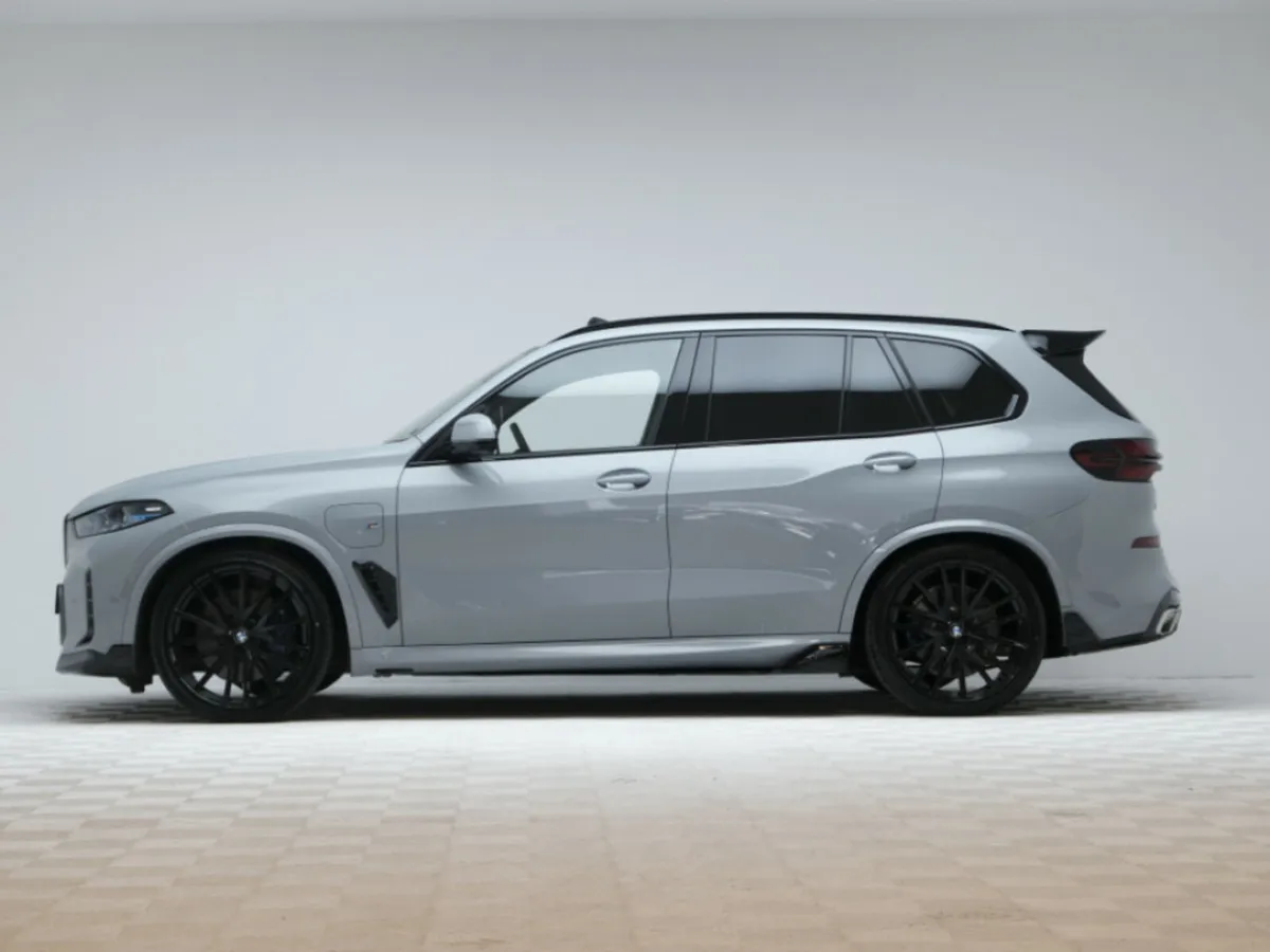 BMW X5 50E M SPORT XDRIVE *HUGE SPEC* - Image 4